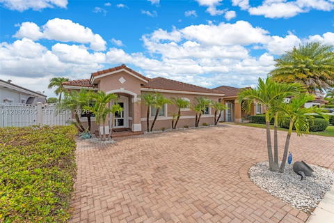 Real estate property located at 4449 164th Path, Miami-dade, Oakland Subdivision, Miami, FL