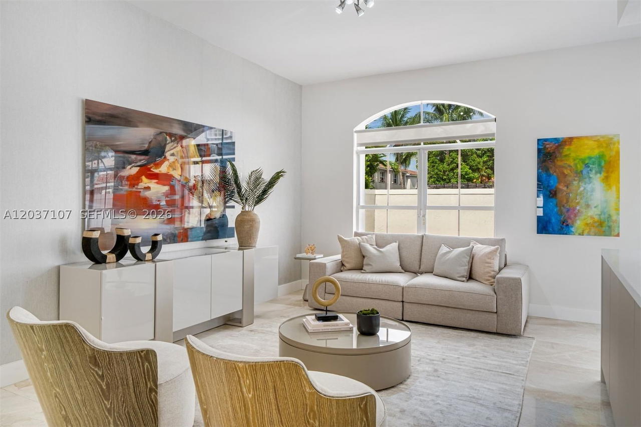 Real estate property located at 21156 33rd Ave, Miami-dade, Aventura Lakes - Phase Ii, Aventura, FL