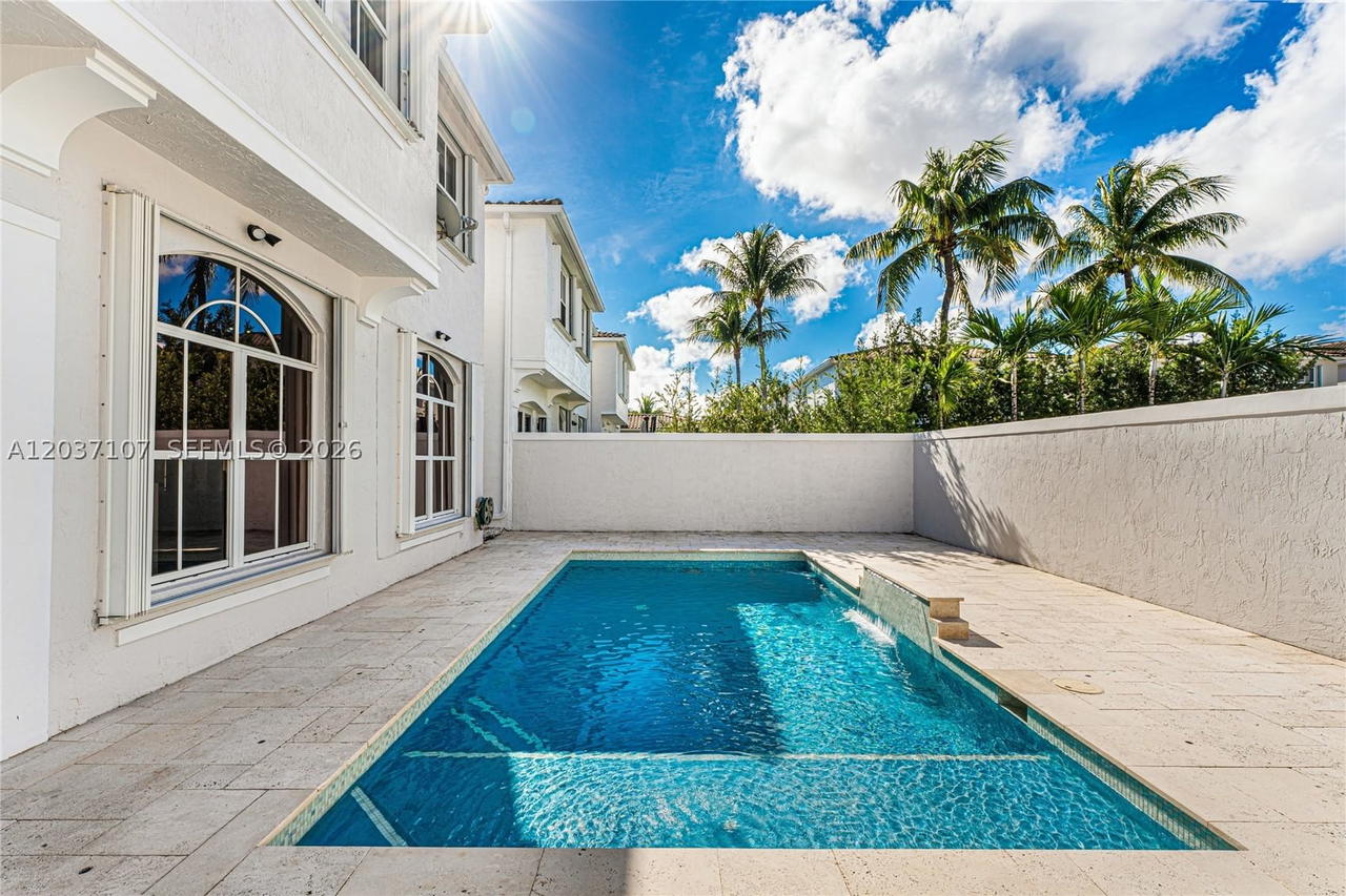 Real estate property located at 21156 33rd Ave, Miami-dade, Aventura Lakes - Phase Ii, Aventura, FL