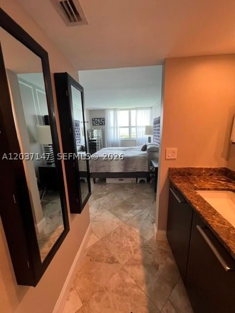 Real estate property located at 650 West Ave #2109, Miami-dade, The Floridian Condo, Miami Beach, FL