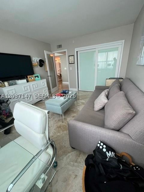 Real estate property located at 650 West Ave #2109, Miami-dade, The Floridian Condo, Miami Beach, FL