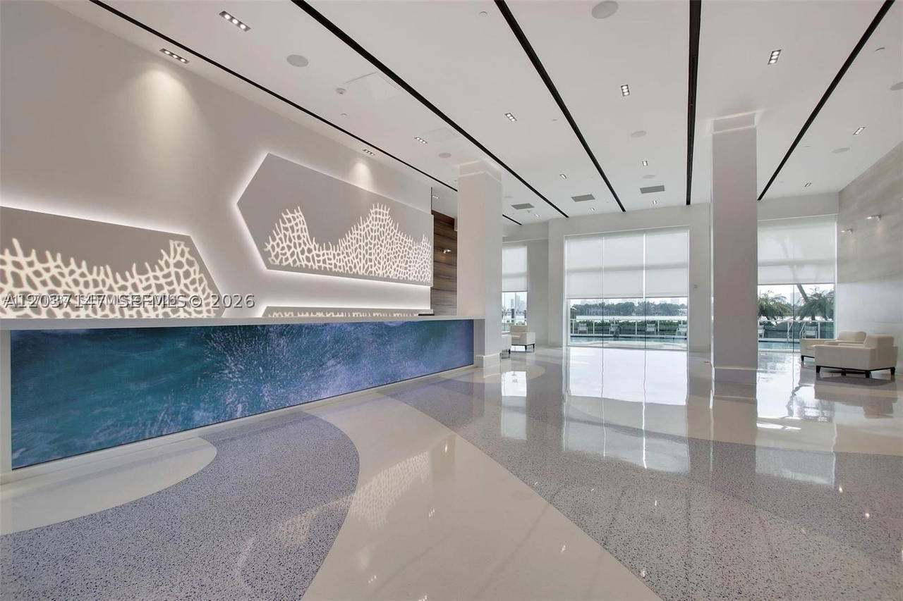 Real estate property located at 650 West Ave #2109, Miami-dade, The Floridian Condo, Miami Beach, FL