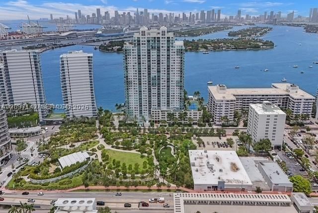 Real estate property located at 650 West Ave #2109, Miami-dade, The Floridian Condo, Miami Beach, FL
