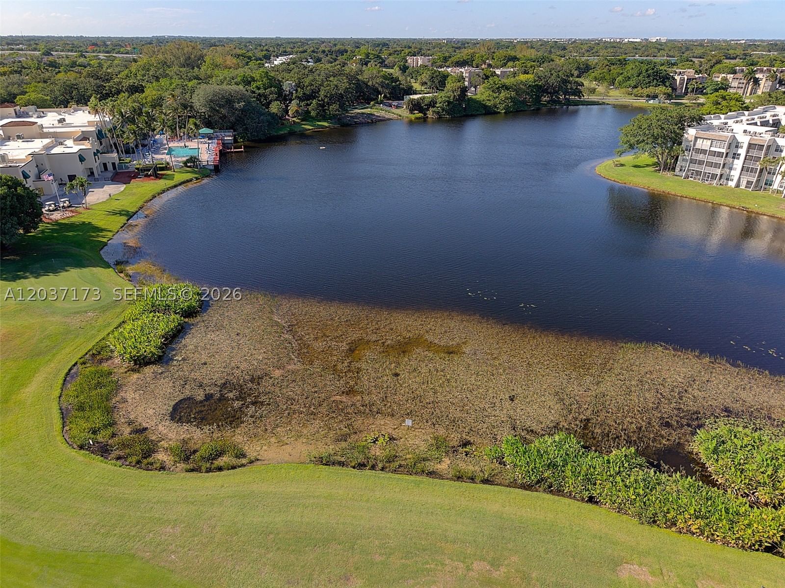 Real estate property located at 9480 Tangerine Pl #101, Broward, Tangerine Condominium -, Davie, FL