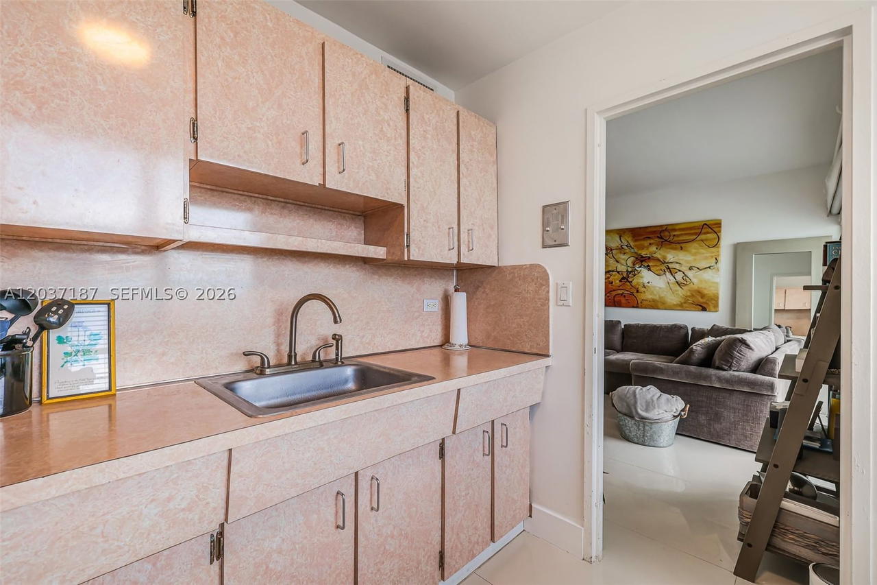 Real estate property located at 3 Island Ave #14A, Miami-dade, Belle Isle, Miami Beach, FL