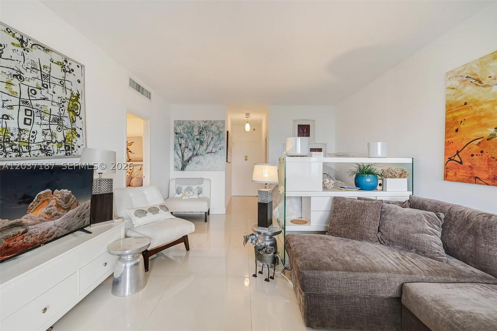 Real estate property located at 3 Island Ave #14A, Miami-dade, Belle Isle, Miami Beach, FL