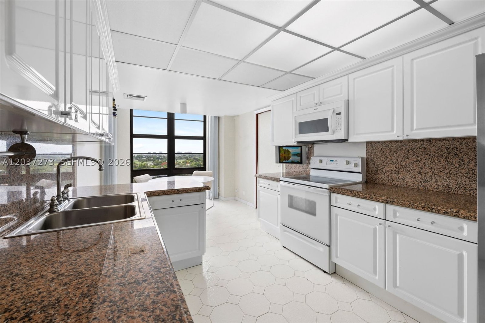 Real estate property located at 5500 Collins Ave #1401, Miami-dade, Towerhouse Condo, Miami Beach, FL