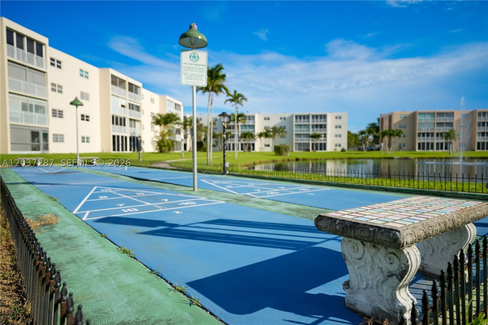 Real estate property located at 1024 3rd Ave #102, Broward, Meadowbrook Lakes Condo, Dania Beach, FL