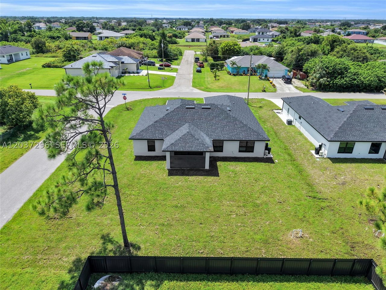 Real estate property located at 4200 14th St SW, Lee, Lehigh Acres, Lehigh Acres, FL