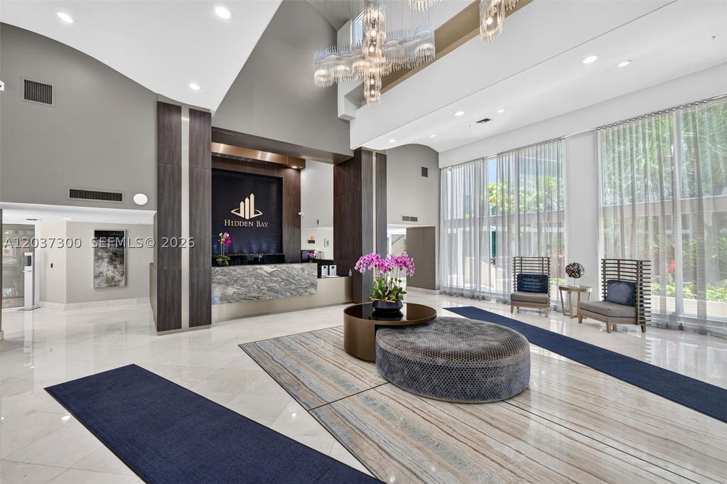 Real estate property located at 3370 Hidden Bay Dr #UPH3715, Miami-dade, 100 Hidden Bay Condo, Aventura, FL
