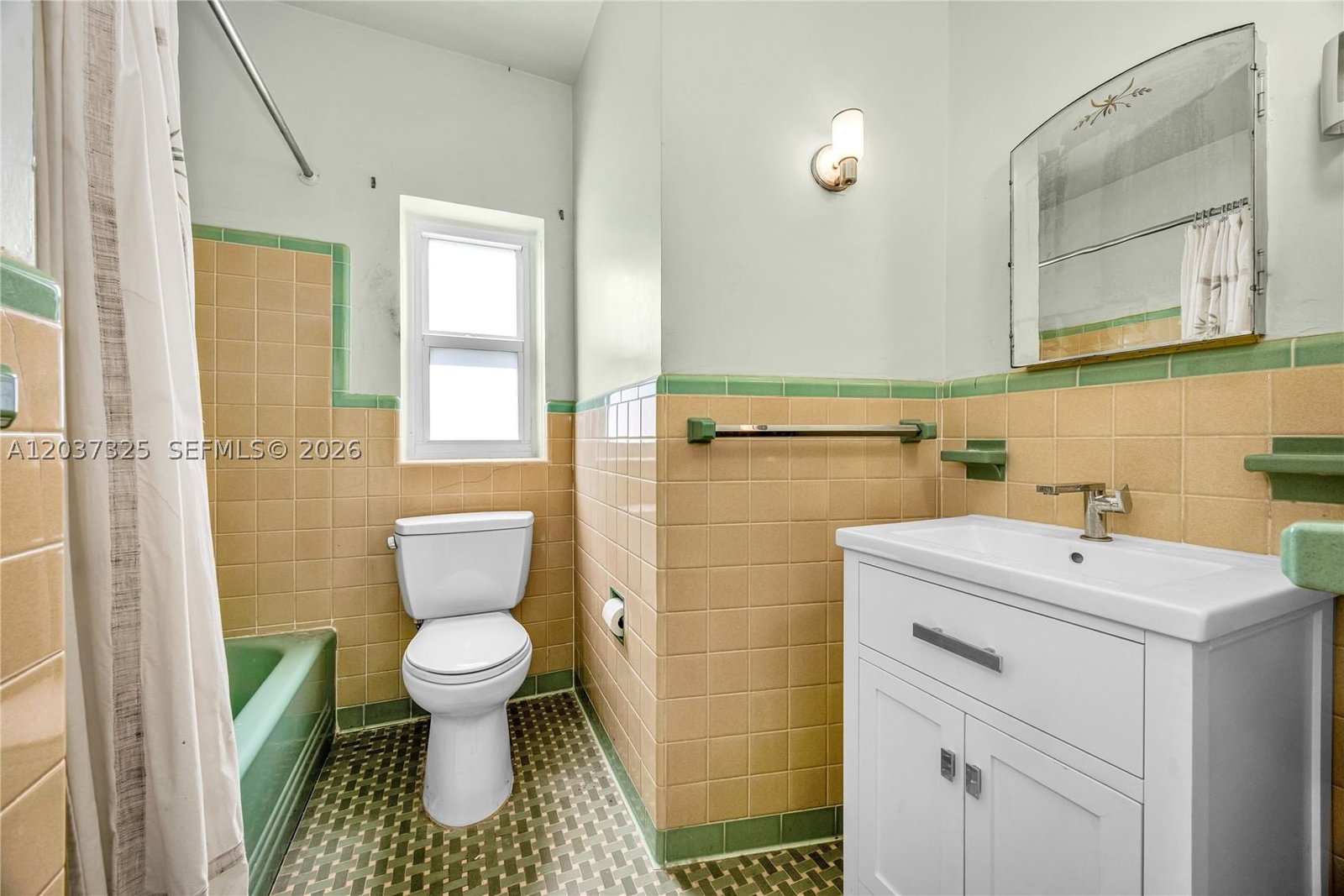 Real estate property located at 28 100th St, Miami-dade, Navarro Sub, Miami Shores, FL