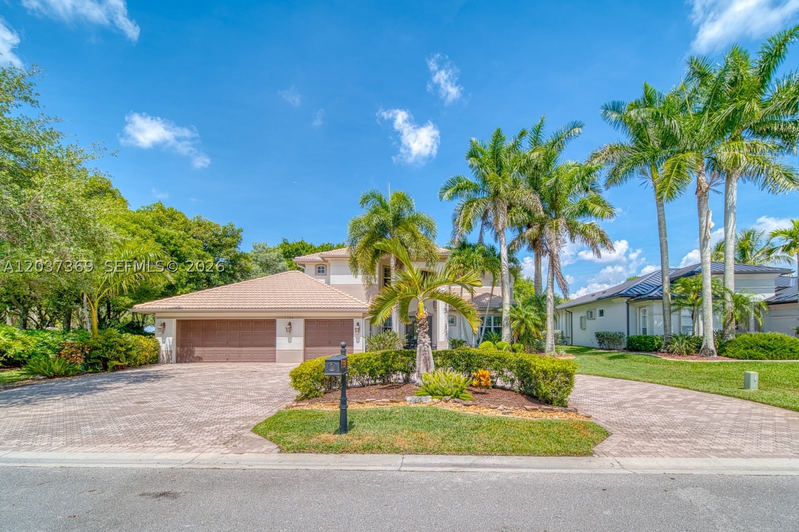 Real estate property located at 7725 128th Ave, Broward, Heron Bay Northwest, Parkland, FL
