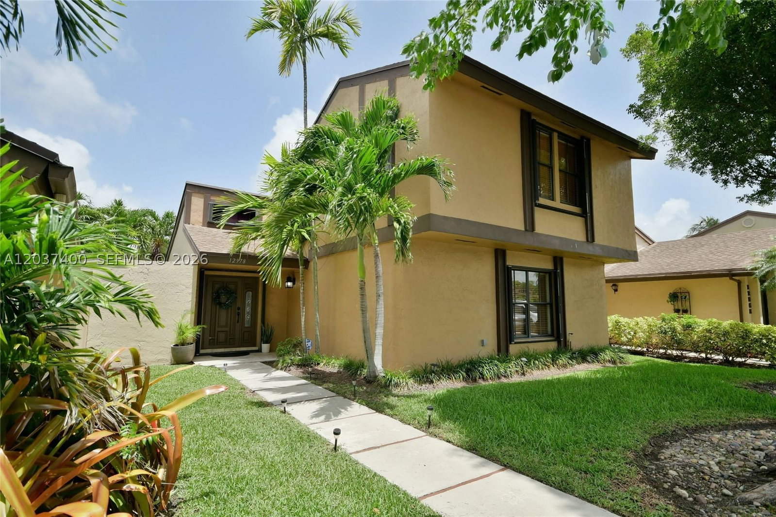 Real estate property located at 12978 91st Pl, Miami-dade, Briar Lake, Miami, FL