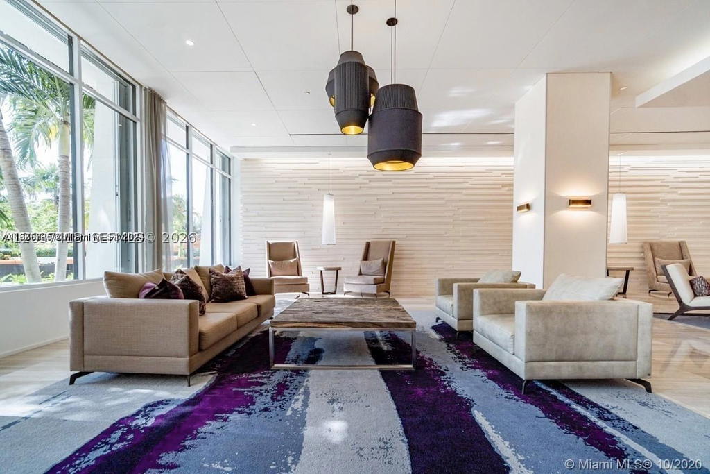 Real estate property located at 100 Bayview Dr #726, Miami-dade, Arlen House East Condo, Sunny Isles Beach, FL