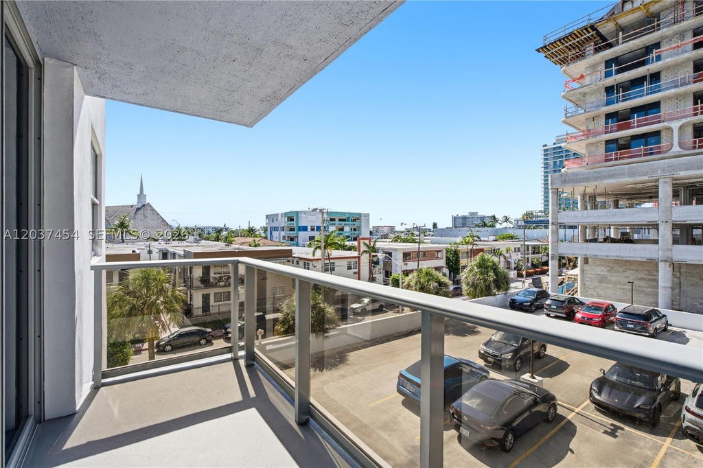 Real estate property located at 401 69th St #313, Miami-dade, 401 Blu Of North Beach Co, Miami Beach, FL