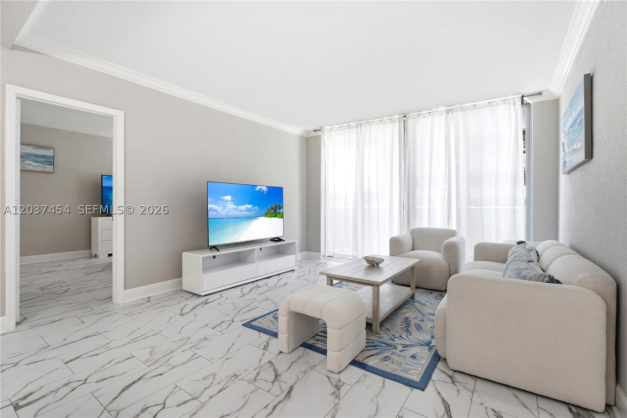 Real estate property located at 401 69th St #313, Miami-dade, 401 Blu Of North Beach Co, Miami Beach, FL