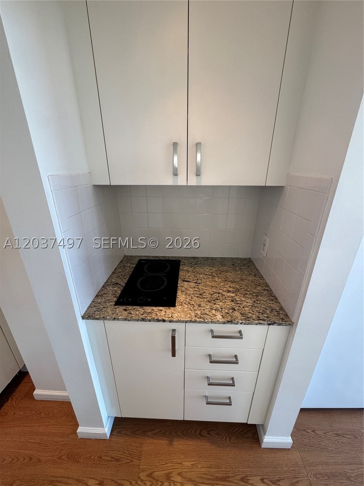 Real estate property located at 700 Biltmore Way #916, Miami-dade, David William Hotel Condo, Coral Gables, FL