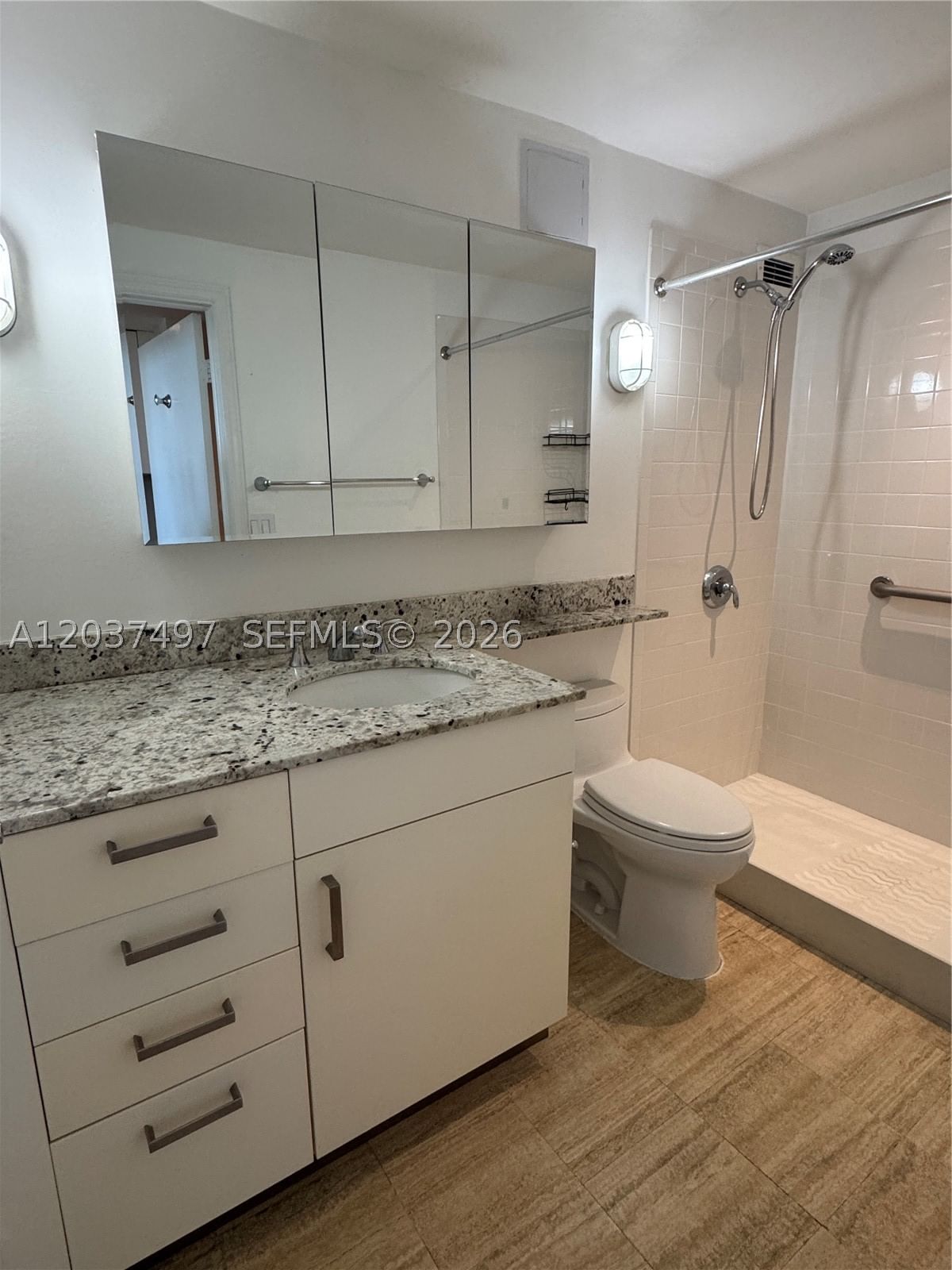 Real estate property located at 700 Biltmore Way #916, Miami-dade, David William Hotel Condo, Coral Gables, FL