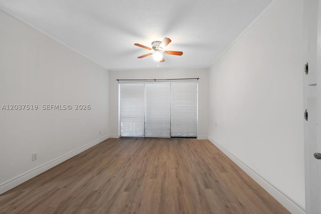 Real estate property located at 301 Pine Island Rd #165, Broward, Raintree Forest Condo, Plantation, FL