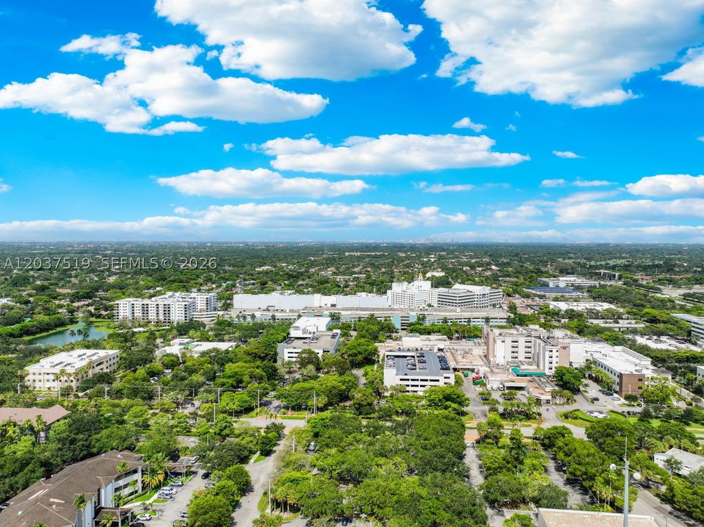 Real estate property located at 301 Pine Island Rd #165, Broward, Raintree Forest Condo, Plantation, FL