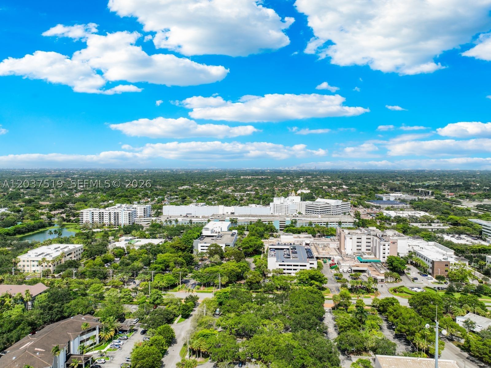 Real estate property located at 301 Pine Island Rd #165, Broward, Raintree Forest Condo, Plantation, FL