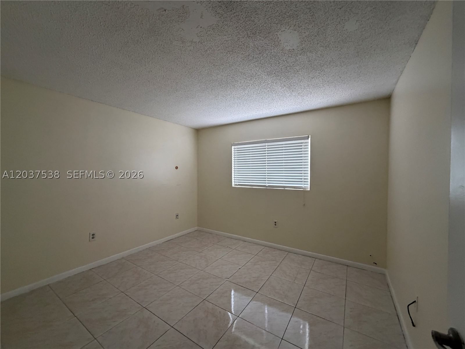 Real estate property located at 14902 82nd Ln #13-205, Miami-dade, Waterview Condo, Miami, FL