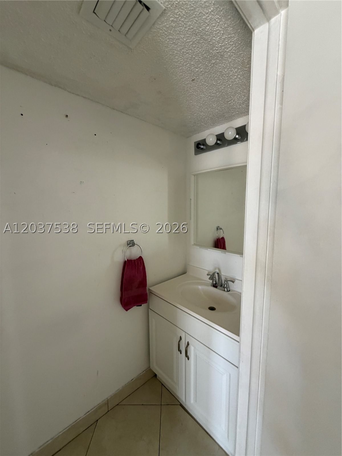 Real estate property located at 14902 82nd Ln #13-205, Miami-dade, Waterview Condo, Miami, FL