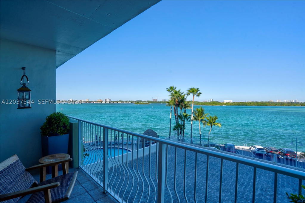 Real estate property located at 10350 Bay Harbor Dr #4T, Miami-dade, Island Pointe Condo, Bay Harbor Islands, FL