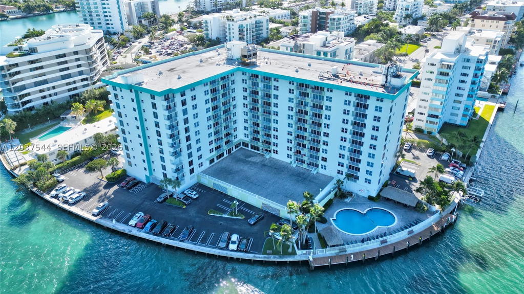 Real estate property located at 10350 Bay Harbor Dr #4T, Miami-dade, Island Pointe Condo, Bay Harbor Islands, FL
