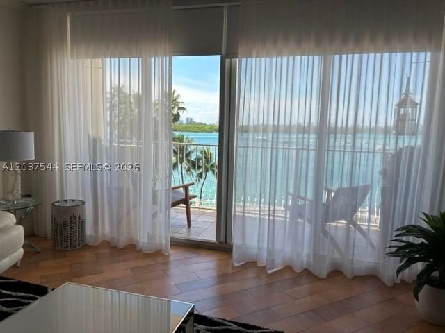 Real estate property located at 10350 Bay Harbor Dr #4T, Miami-dade, Island Pointe Condo, Bay Harbor Islands, FL