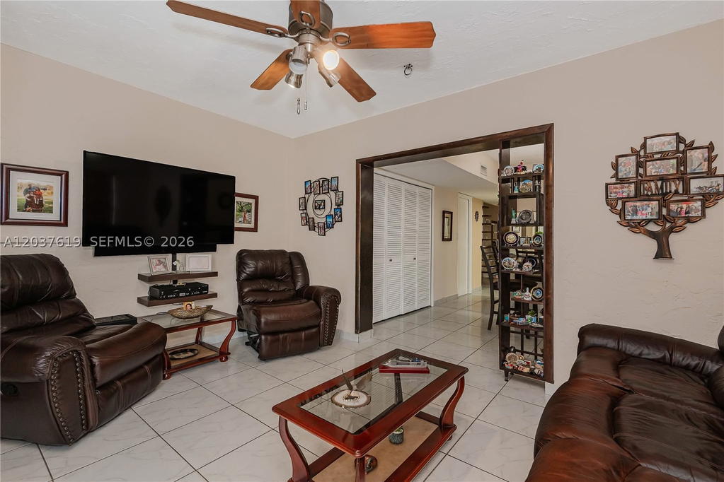 Real estate property located at 1052 79th St #11, Miami-dade, Sevilla Terraces Condo Ph, Hialeah, FL