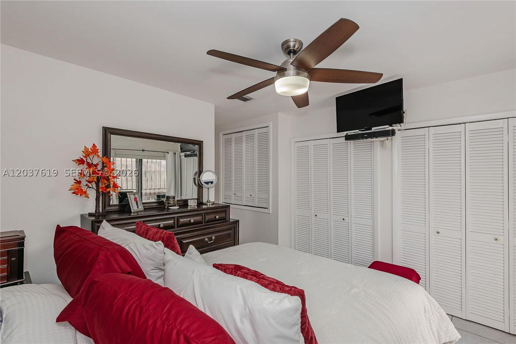 Real estate property located at 1052 79th St #11, Miami-dade, Sevilla Terraces Condo Ph, Hialeah, FL