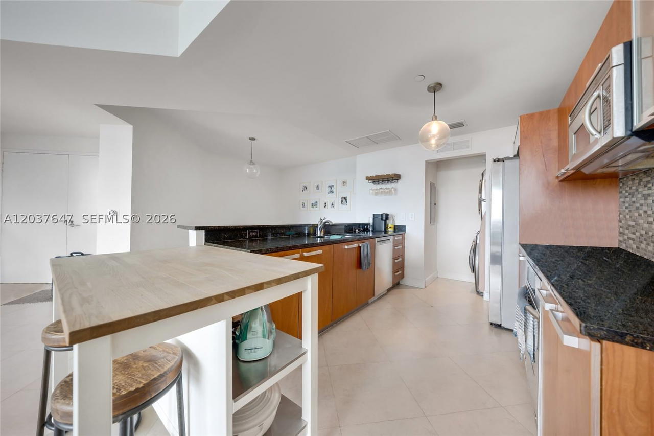 Real estate property located at 3131 188th St #2-506, Miami-dade, The Atrium At Aventura Co, Aventura, FL