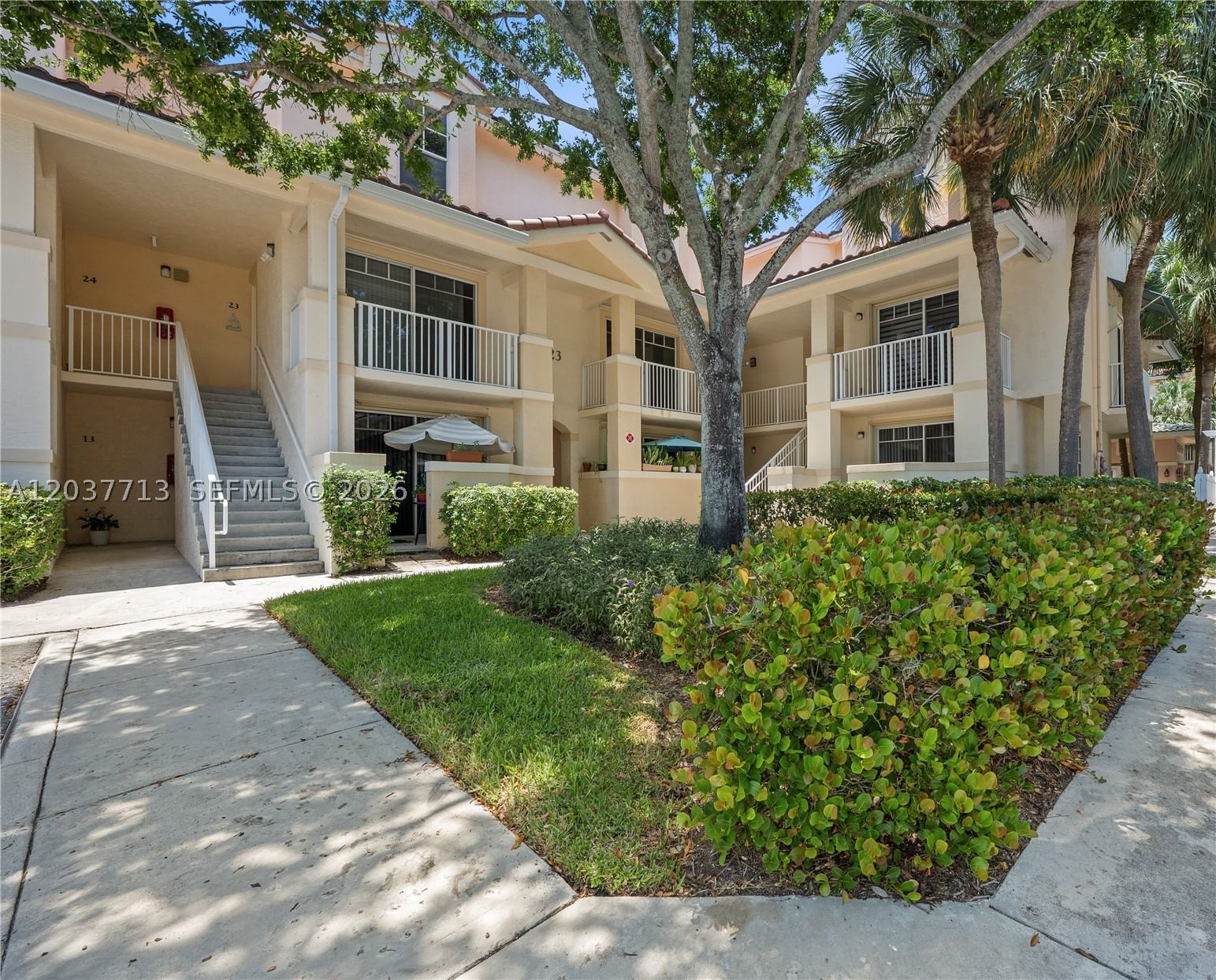 Real estate property located at 4823 Chancellor Dr #22, Palm Beach, Village At Abacoa Condo, Jupiter, FL