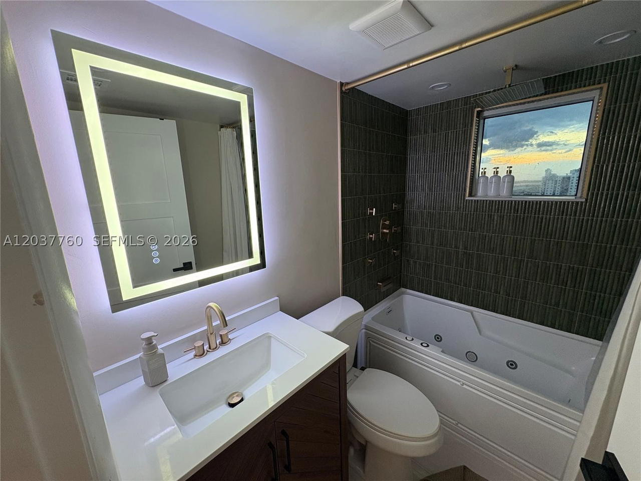 Real estate property located at 6767 Collins Ave #1701, Miami-dade, The Sterling Condo, Miami Beach, FL