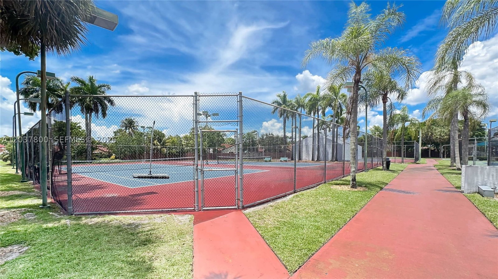 Real estate property located at 6316 173rd St, Miami-dade, The Moors Cluster Homes, Hialeah, FL