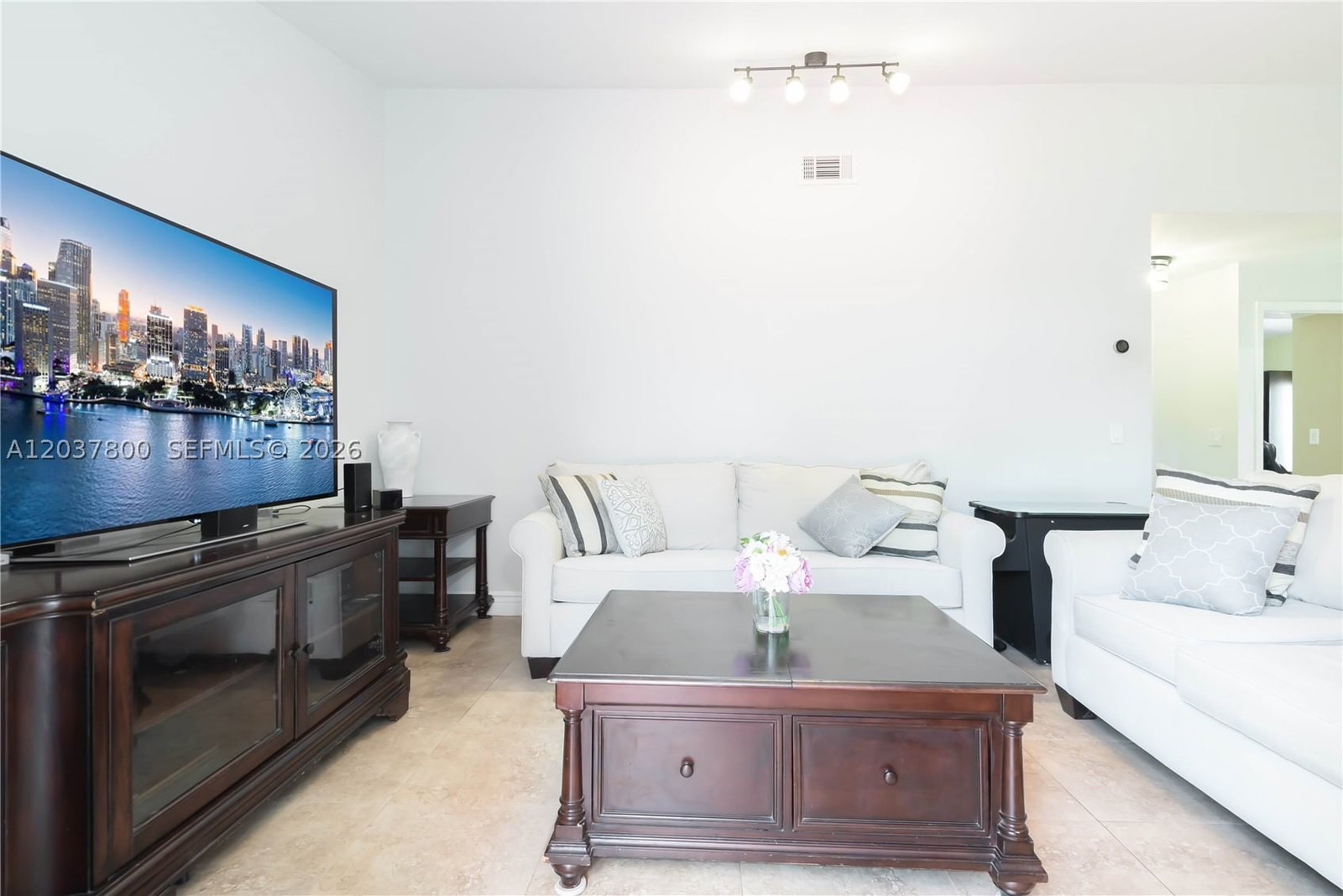 Real estate property located at 6316 173rd St, Miami-dade, The Moors Cluster Homes, Hialeah, FL
