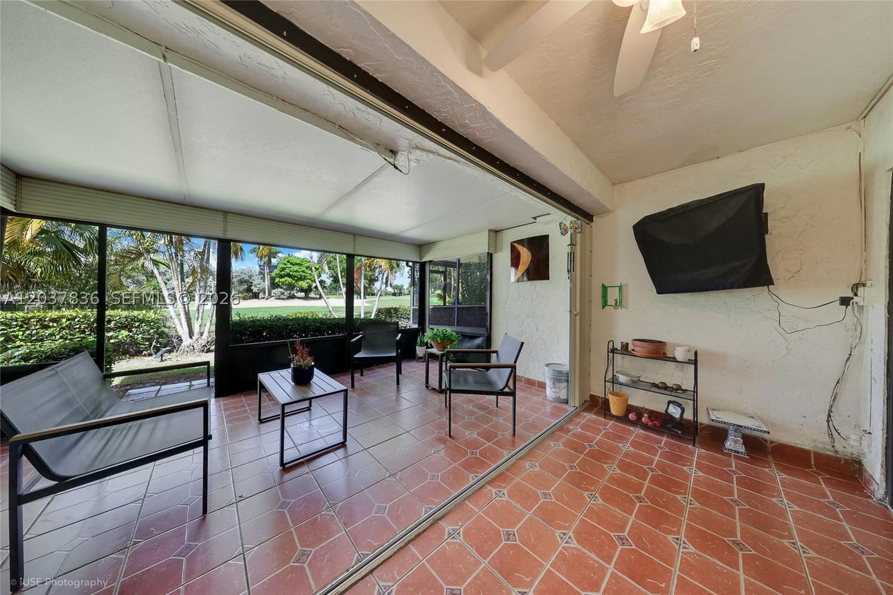Real estate property located at 20308 34th Ct #38, Miami-dade, Delvista B Condo, Aventura, FL