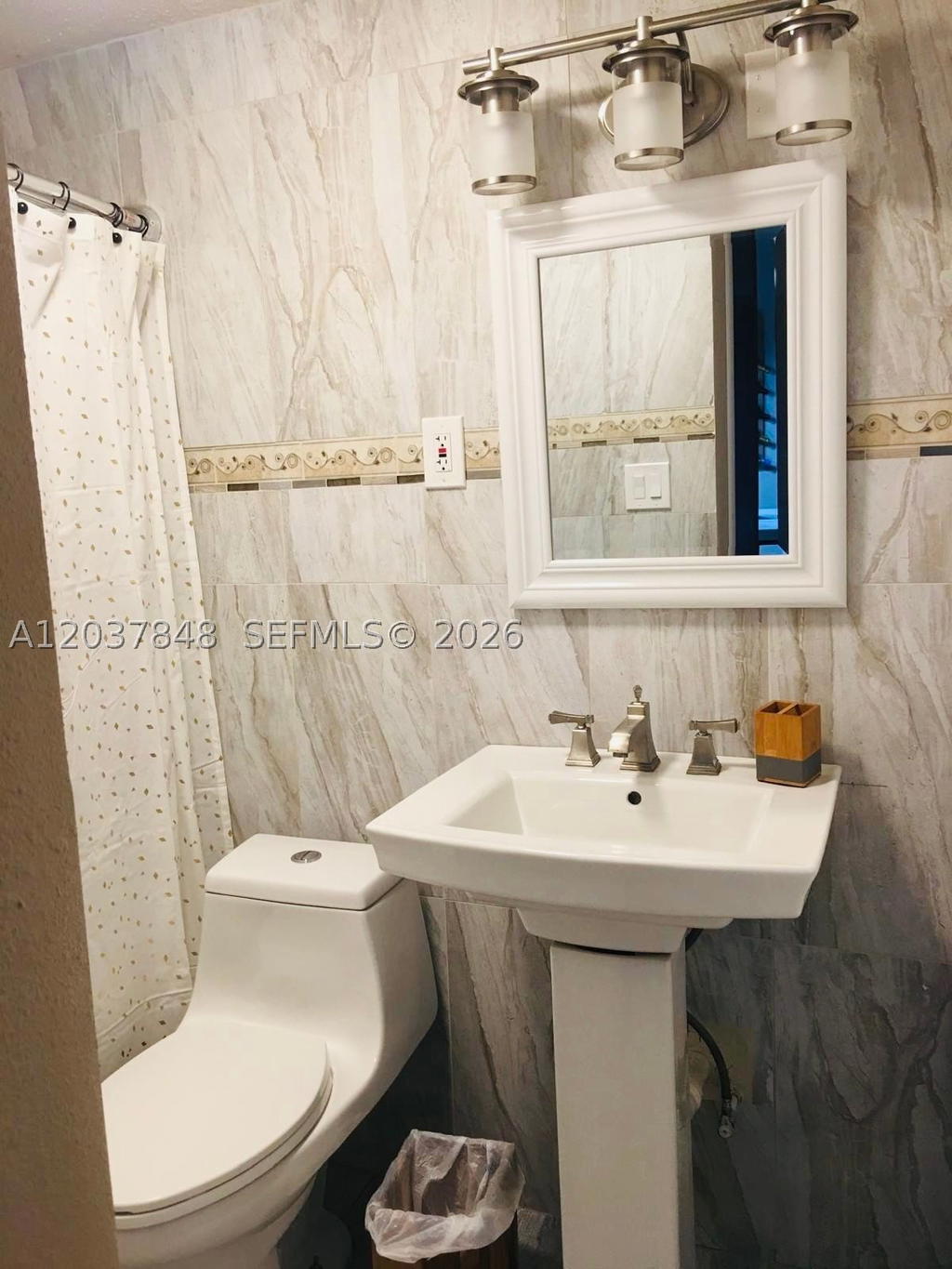 Real estate property located at 6424 Meade St, Broward, Linwood Gardens No 2, Hollywood, FL
