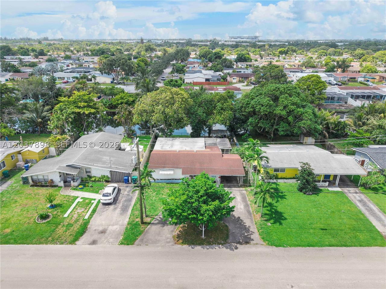 Real estate property located at 7560 Granada Blvd, Broward, Miramar Sec 10, Miramar, FL