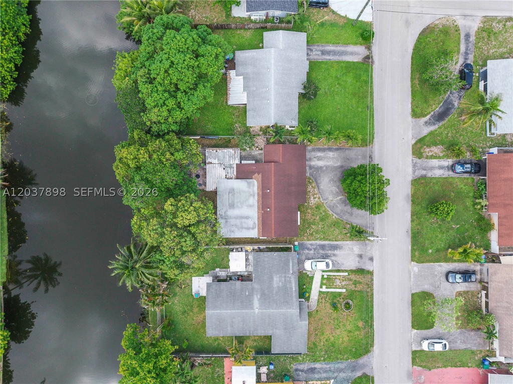 Real estate property located at 7560 Granada Blvd, Broward, Miramar Sec 10, Miramar, FL