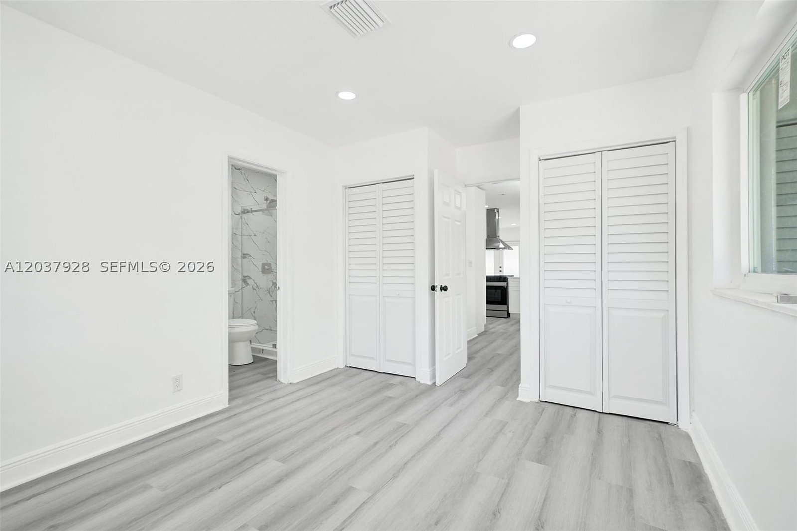 Real estate property located at 2343 28th St, Broward, Ziladen Properties, Oakland Park, FL