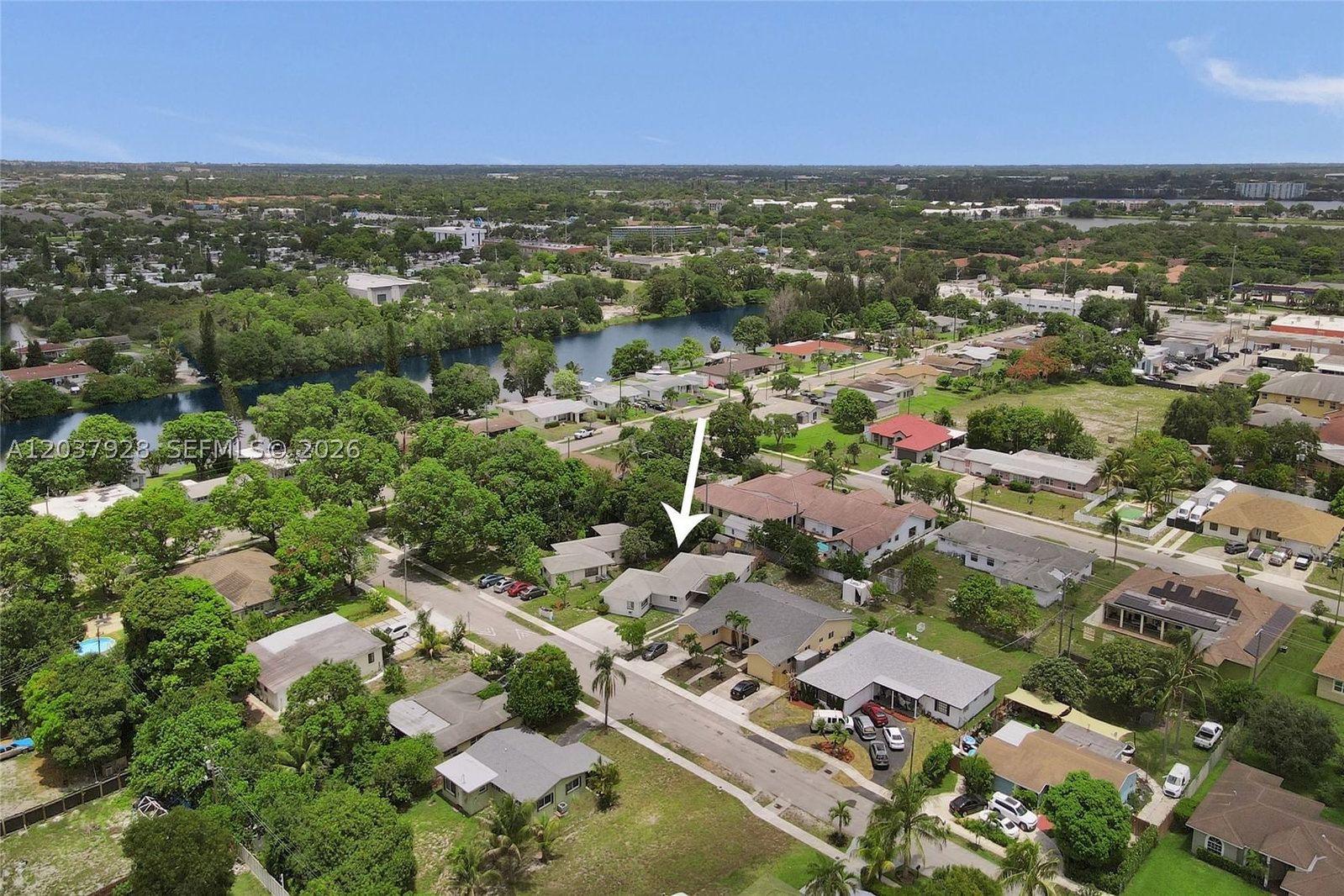 Real estate property located at 2343 28th St, Broward, Ziladen Properties, Oakland Park, FL