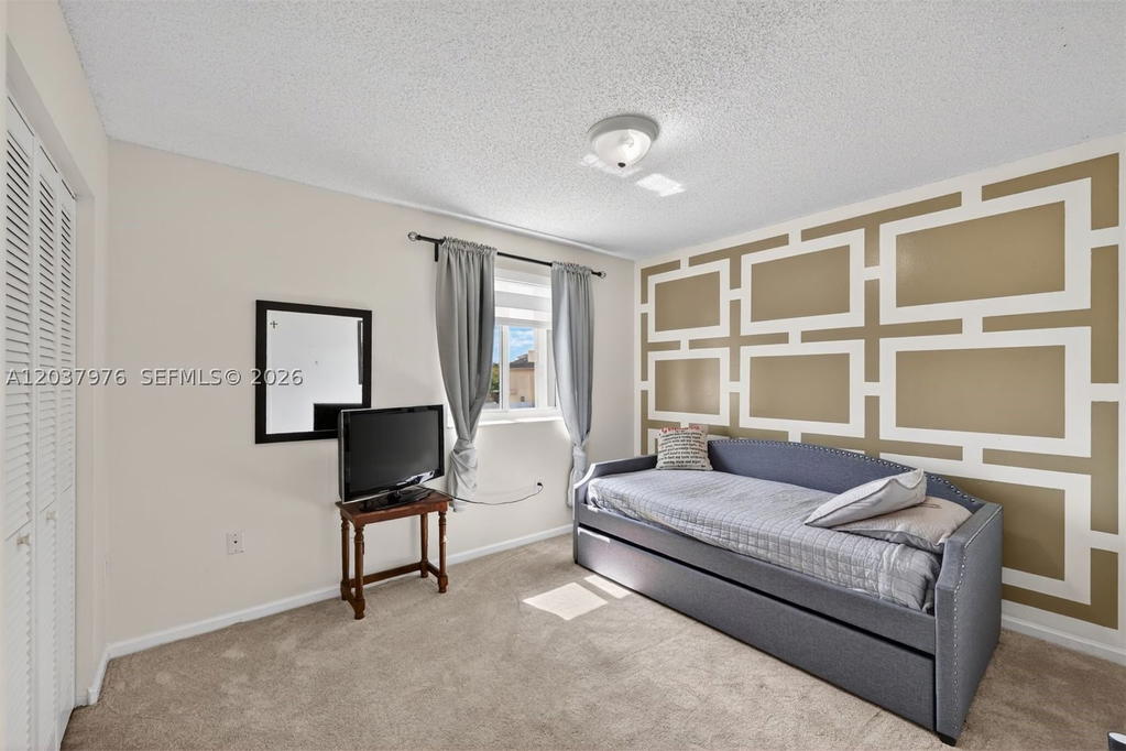 Real estate property located at 18536 56th Pl, Miami-dade, Monterrey 6th Addn, Miami Gardens, FL