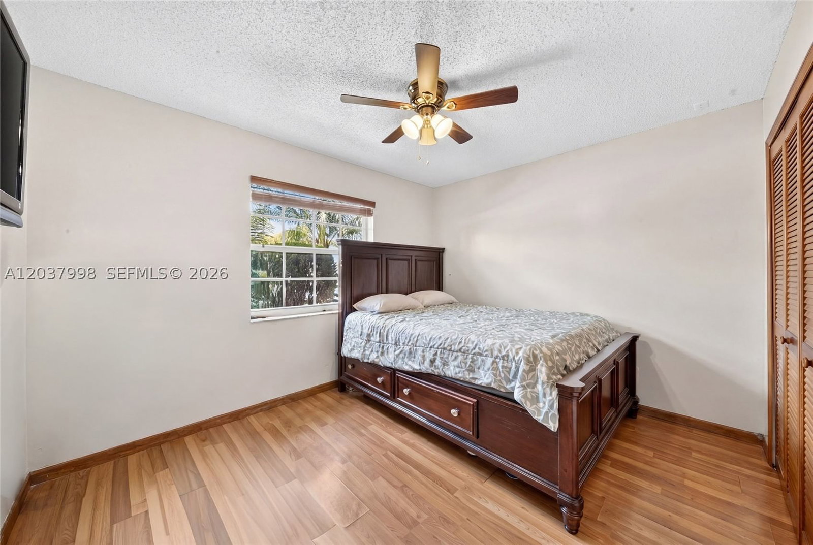 Real estate property located at 955 128th Ct, Miami-dade, Vista Sub 1st Addn Amende, Miami, FL