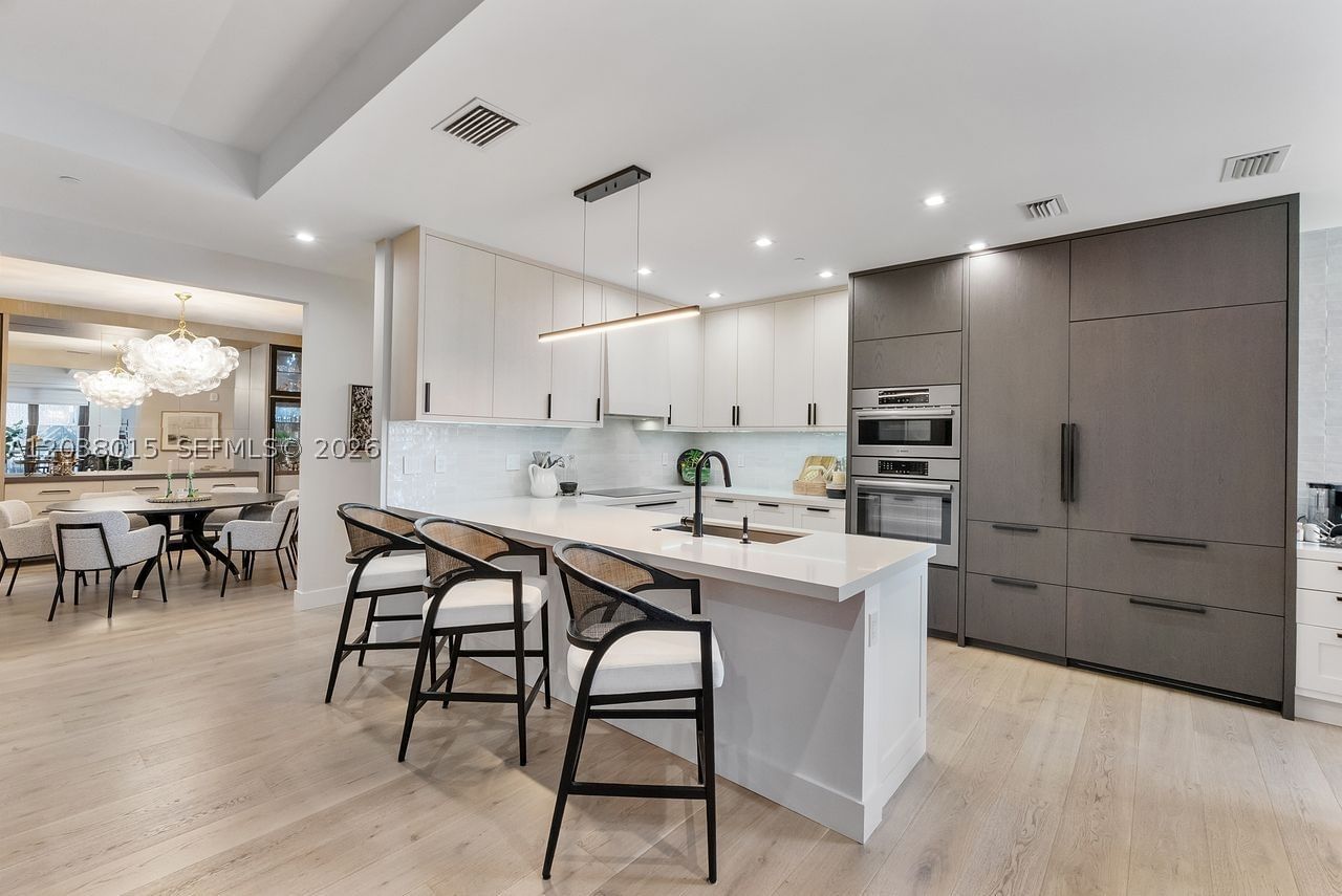 Real estate property located at 718 Valencia Ave #403, Miami-dade, Biltmore Parc Condo, Coral Gables, FL
