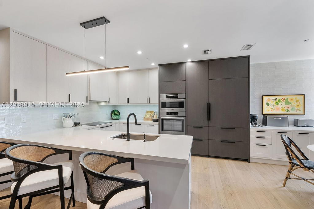 Real estate property located at 718 Valencia Ave #403, Miami-dade, Biltmore Parc Condo, Coral Gables, FL