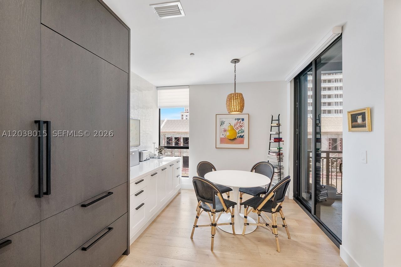 Real estate property located at 718 Valencia Ave #403, Miami-dade, Biltmore Parc Condo, Coral Gables, FL
