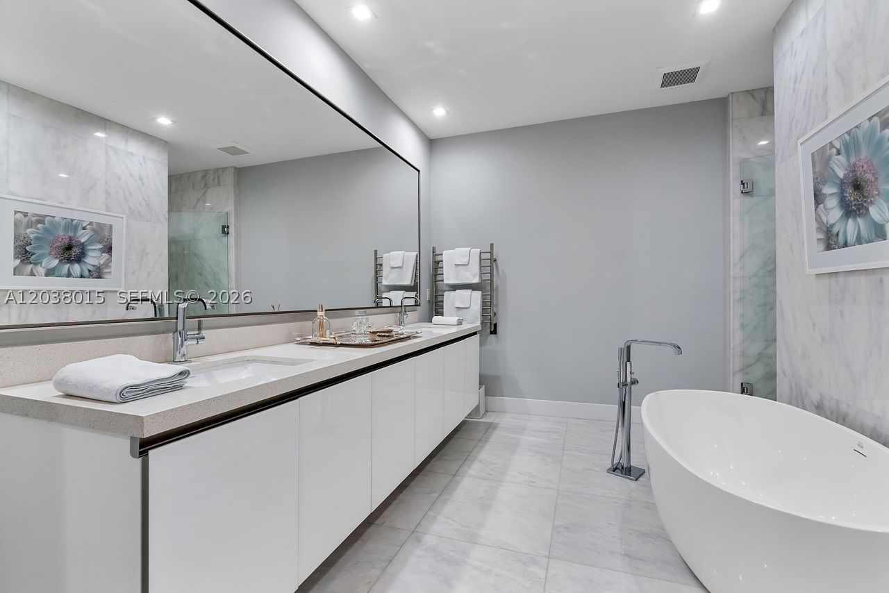 Real estate property located at 718 Valencia Ave #403, Miami-dade, Biltmore Parc Condo, Coral Gables, FL