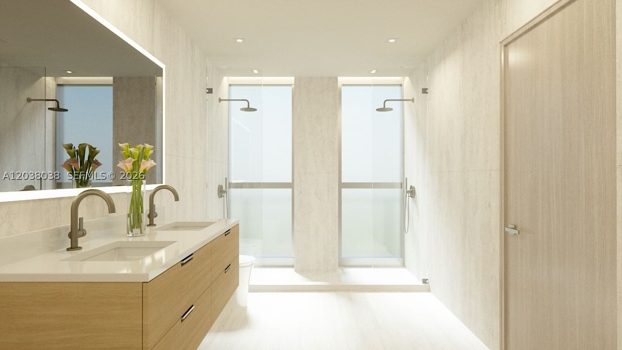 Real estate property located at 250 Collins Ave #305, Miami-dade, Ocean Beach Fla Sub, Miami Beach, FL